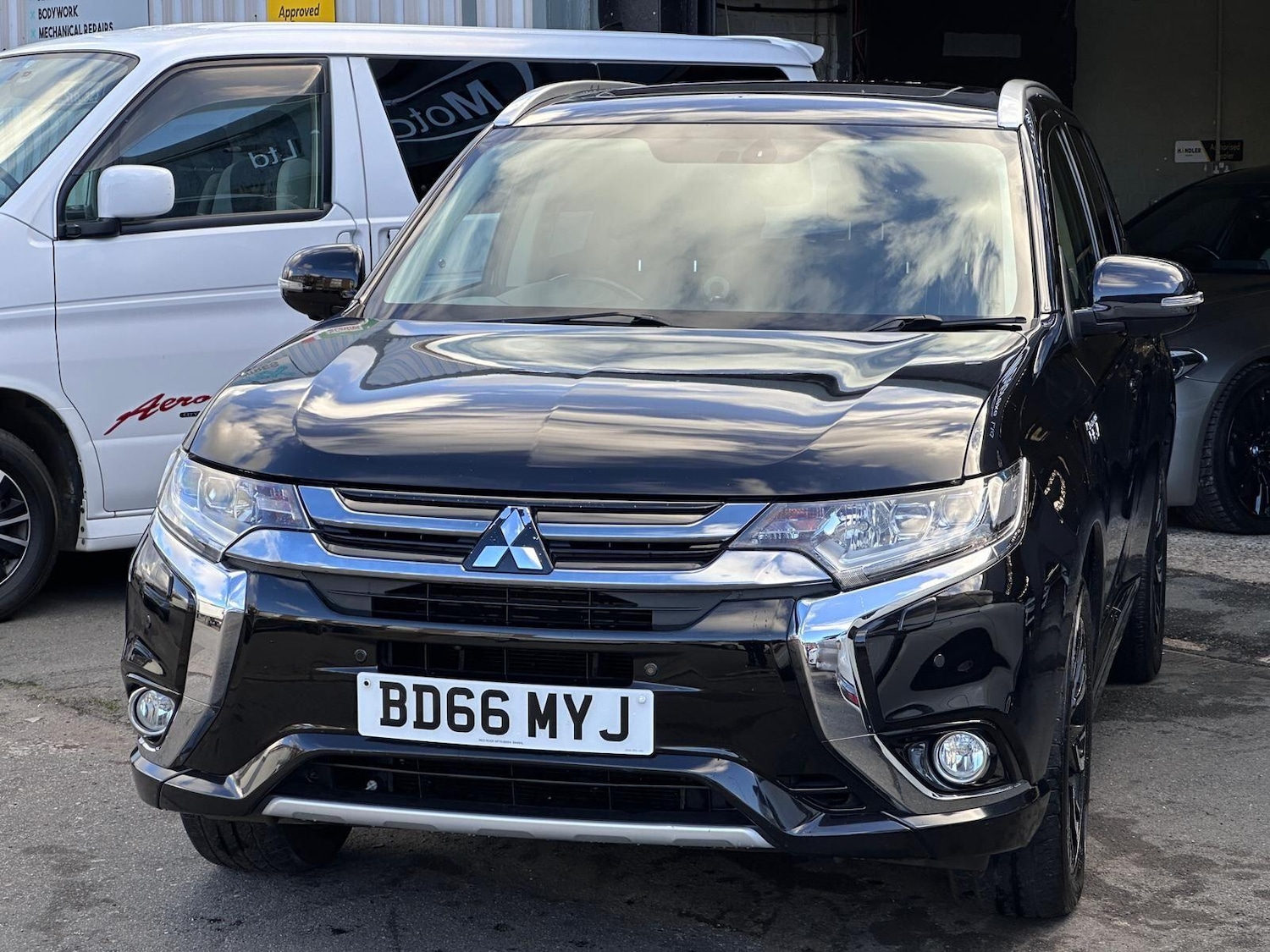 Used Mitsubishi Outlander 2016 for sale - 76887024: Photo 5