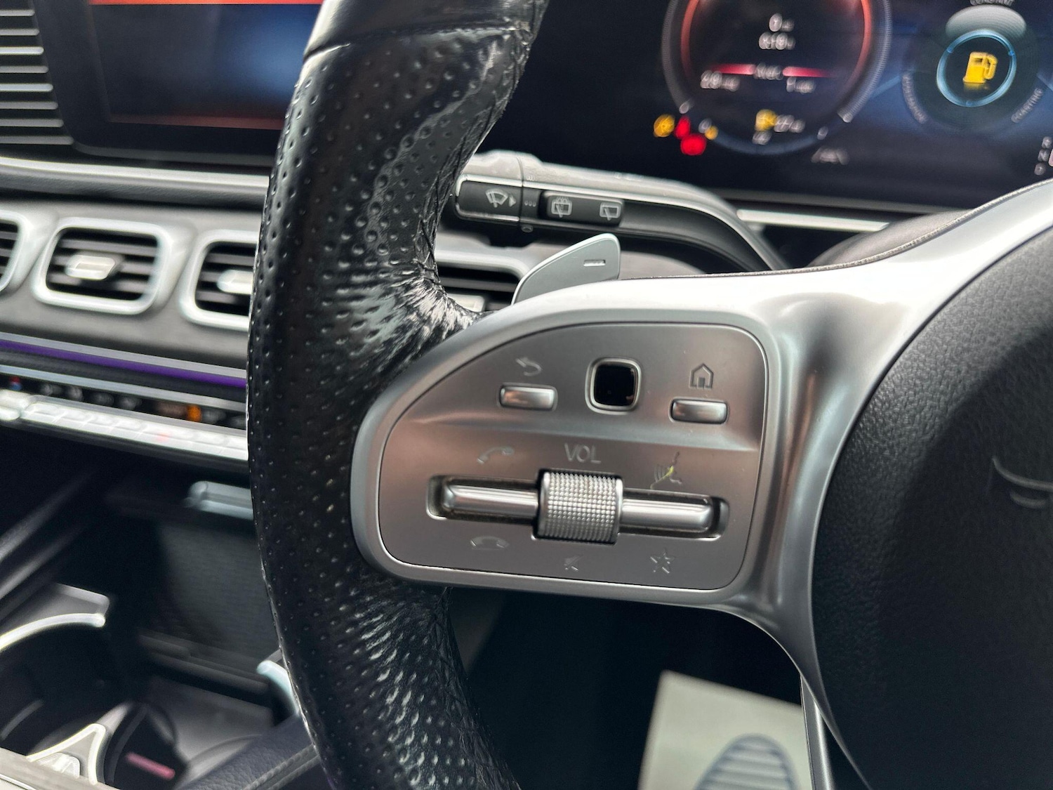 Used Mercedes-Benz GLE 2019 for sale - 76361454: Photo 31