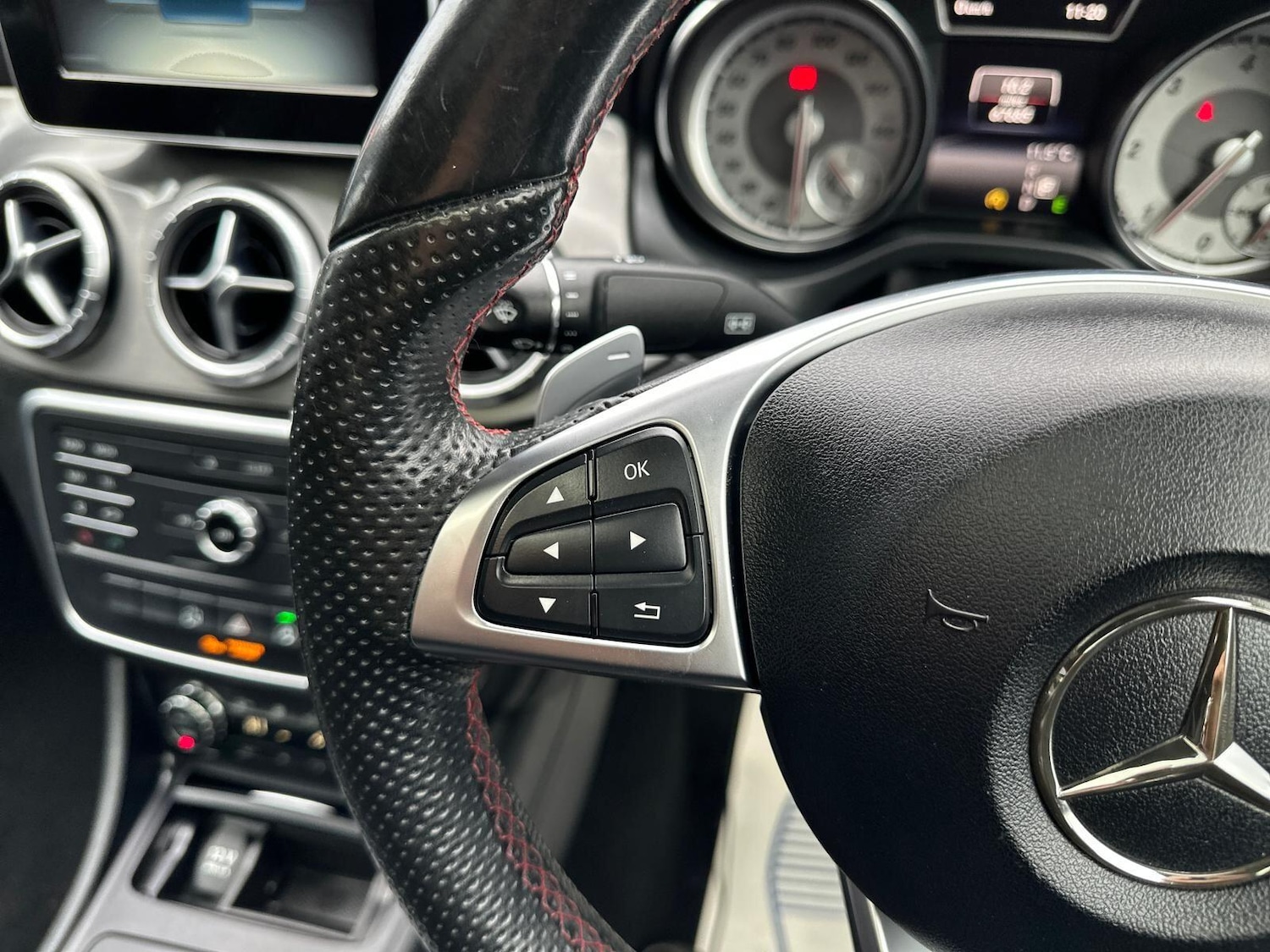 Used Mercedes-Benz CLA 2015 for sale - 78072262: Photo 27