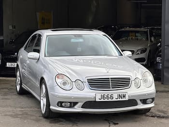 Used Mercedes-Benz E Class 2004 for sale - 79831396: Photo