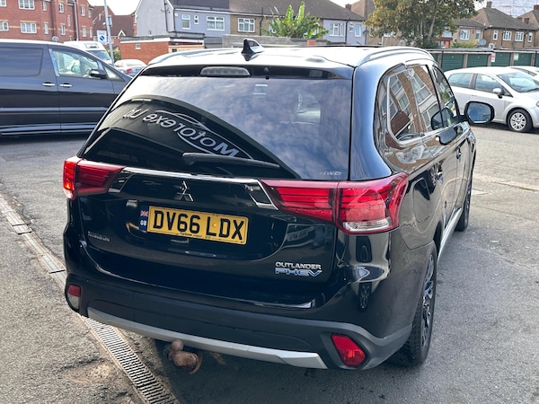 Used Mitsubishi Outlander 2016 for sale - 75677660: Photo 10