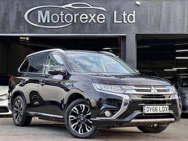 Used Mitsubishi Outlander 2016 for sale - 75677660: Photo 1
