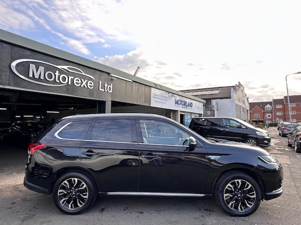 Used Mitsubishi Outlander 2016 for sale - 75677660: Photo 9