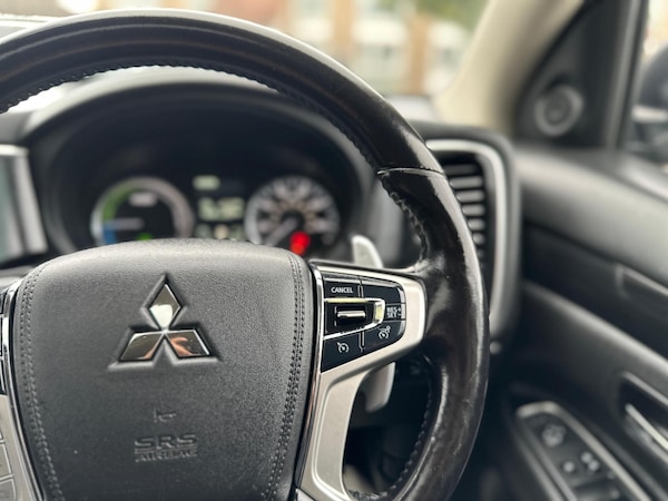 Used Mitsubishi Outlander 2015 for sale - 75769544: Photo 24