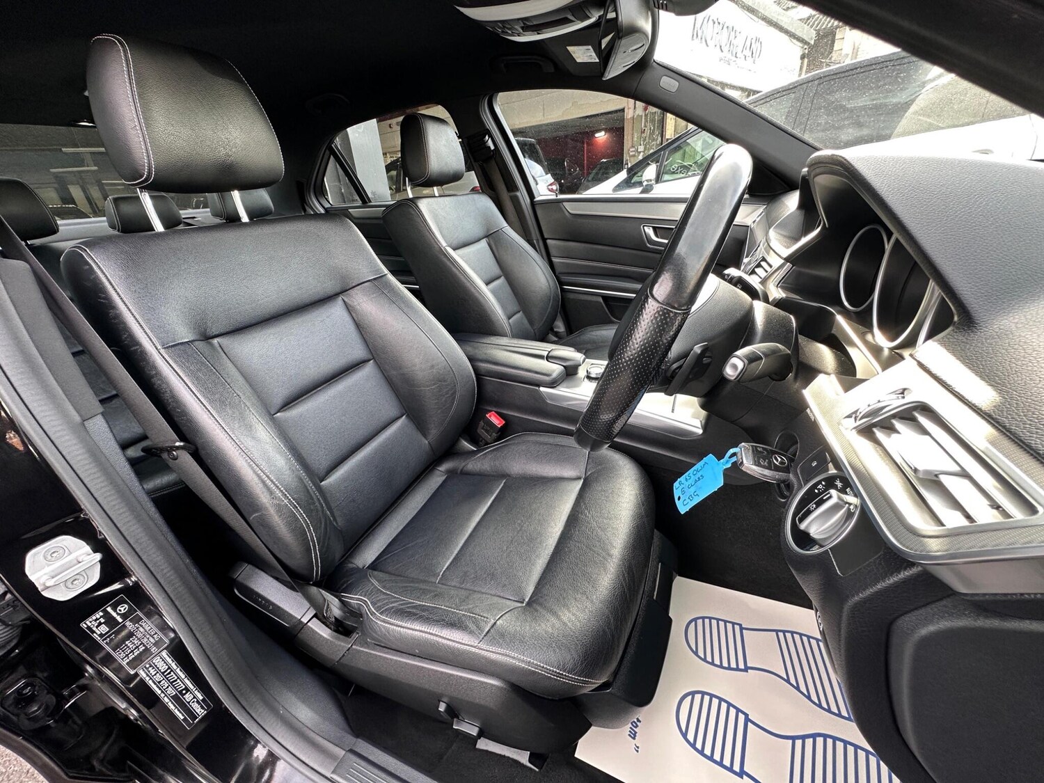 Used Mercedes-Benz E-Class 2015 for sale - 75991458: Photo 33