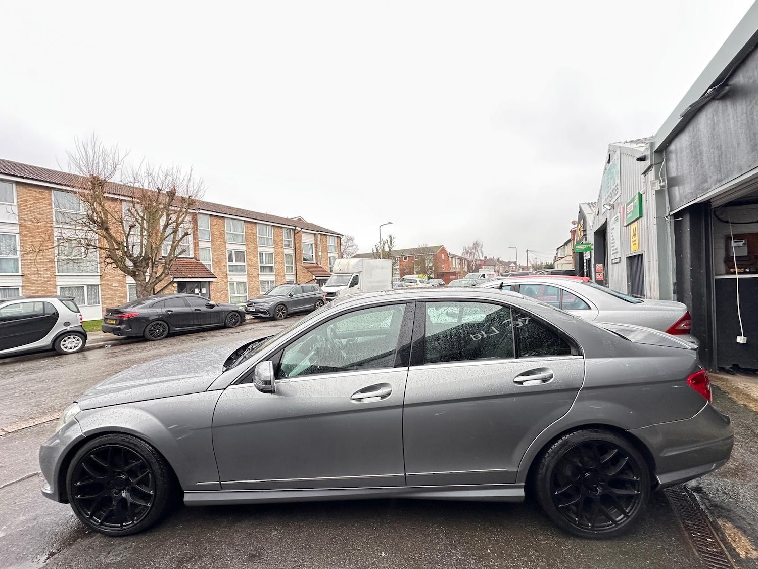 Used Mercedes-Benz C Class 2013 for sale - 77982450: Photo 6