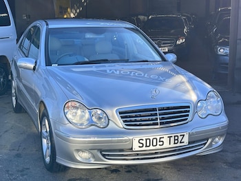 Used Mercedes-Benz C Class 2005 for sale - 76667194: Photo