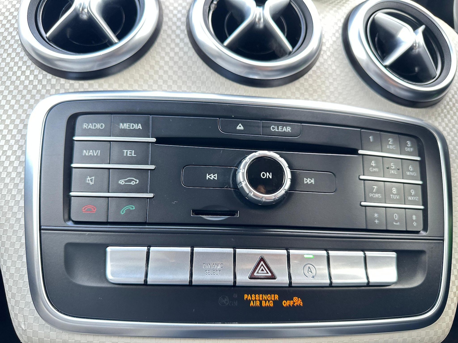 Used Mercedes-Benz A-Class 2015 for sale - 76138001: Photo 29