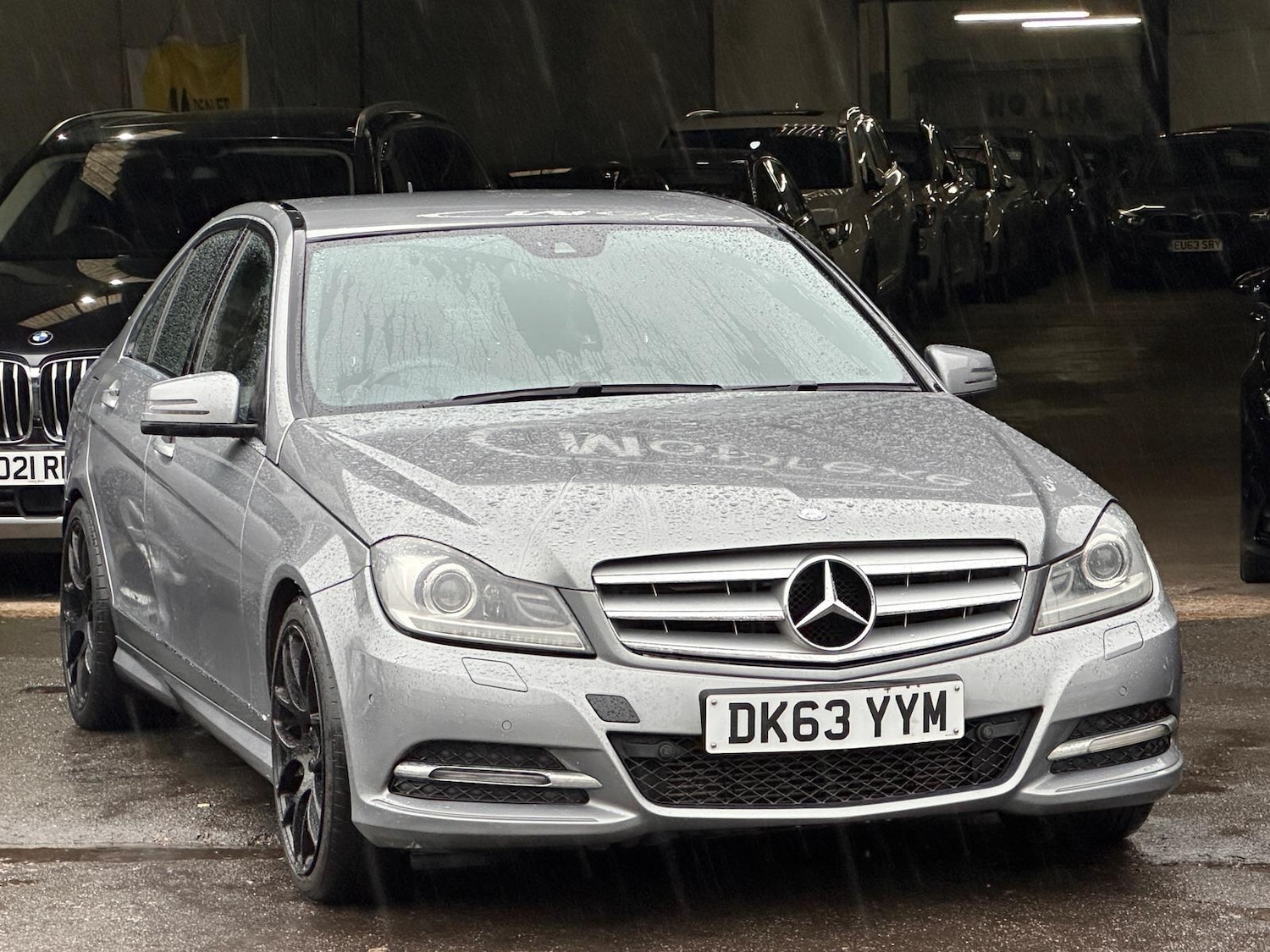 Used Mercedes-Benz C Class 2013 for sale - 77425429: Photo 3