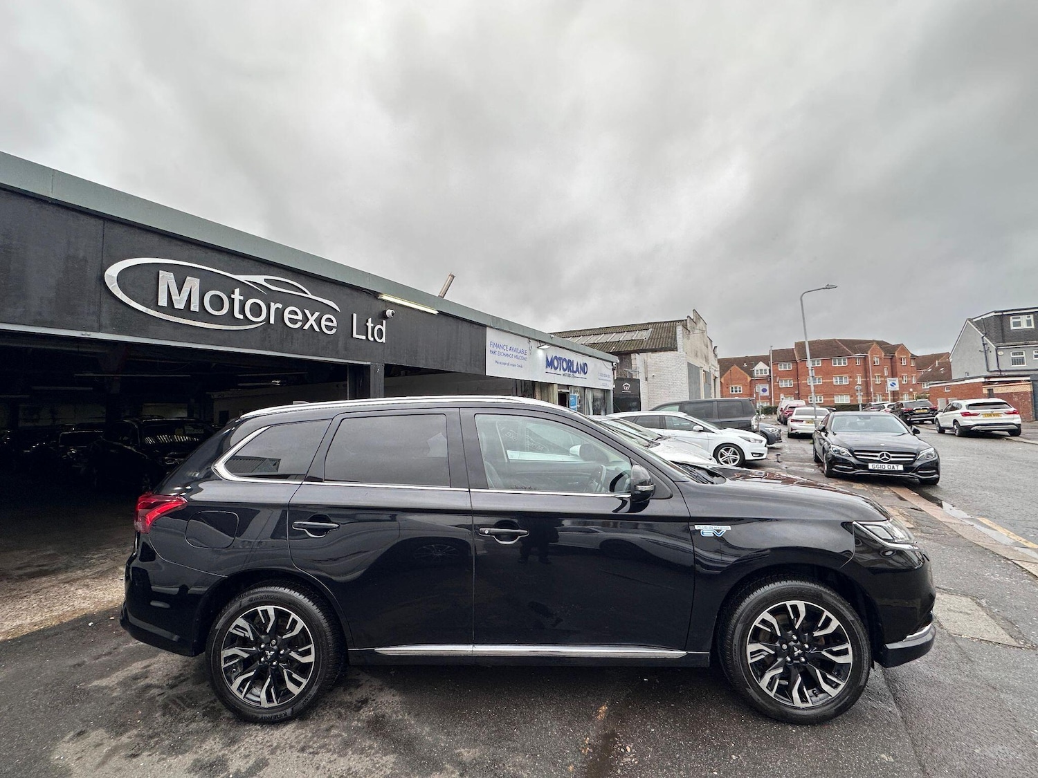 Used Mitsubishi Outlander 2015 for sale - 76781579: Photo 10