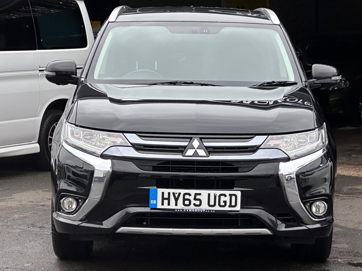 Used Mitsubishi Outlander 2015 for sale - 76781579: Photo 3