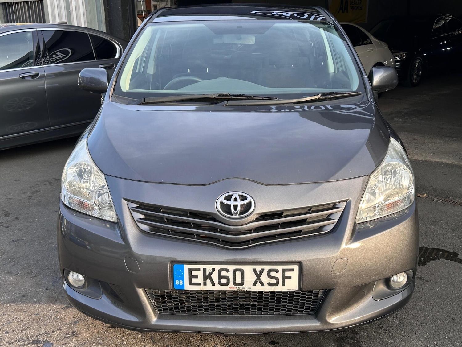 Used Toyota Verso 2010 for sale - 76965249: Photo 6