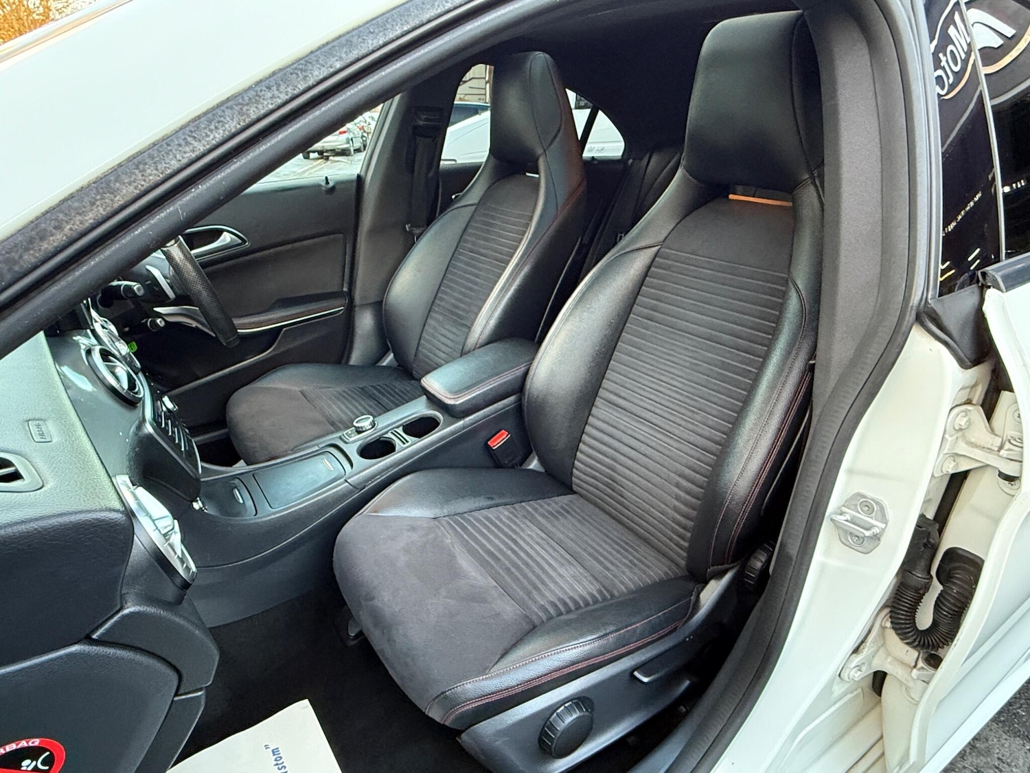 Used Mercedes-Benz CLA 2015 for sale - 76800796: Photo 24