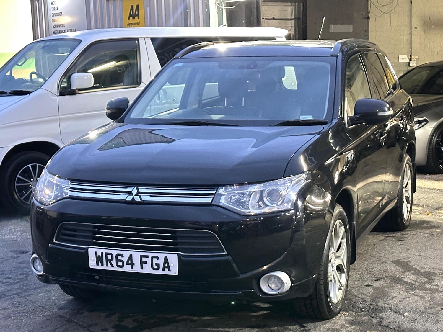 Used Mitsubishi Outlander 2014 for sale - 76607161: Photo 4