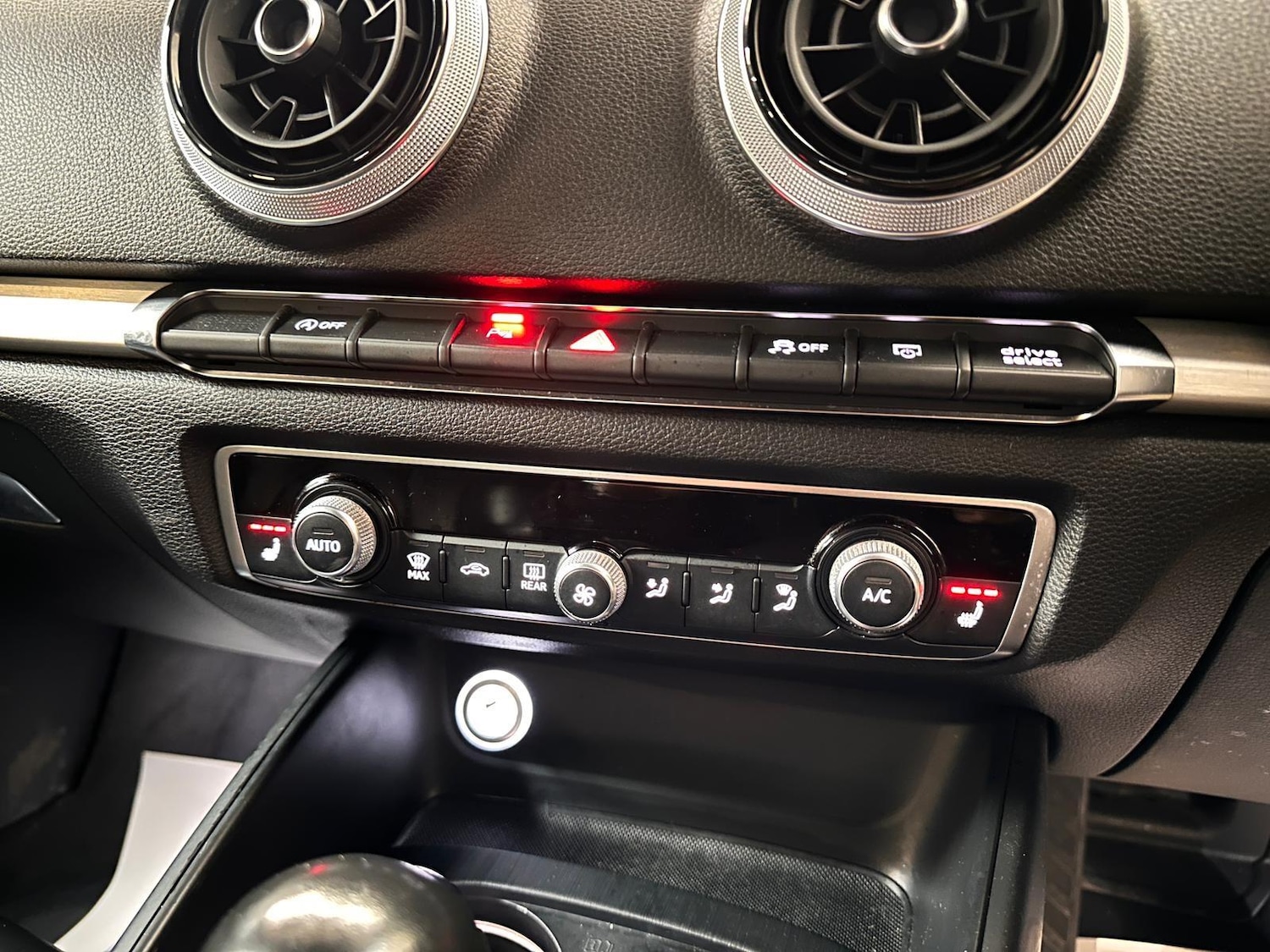 Used Audi S3 2018 for sale - 77424789: Photo 29