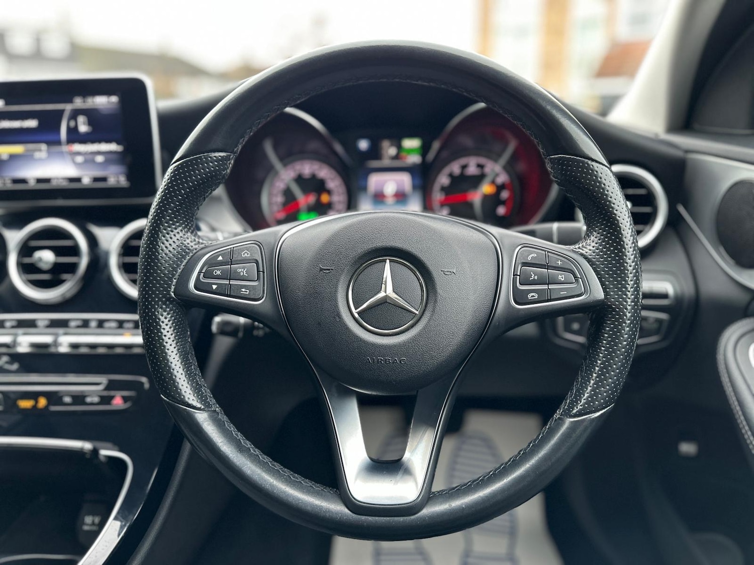 Used Mercedes-Benz C Class 2016 for sale - 77131067: Photo 26