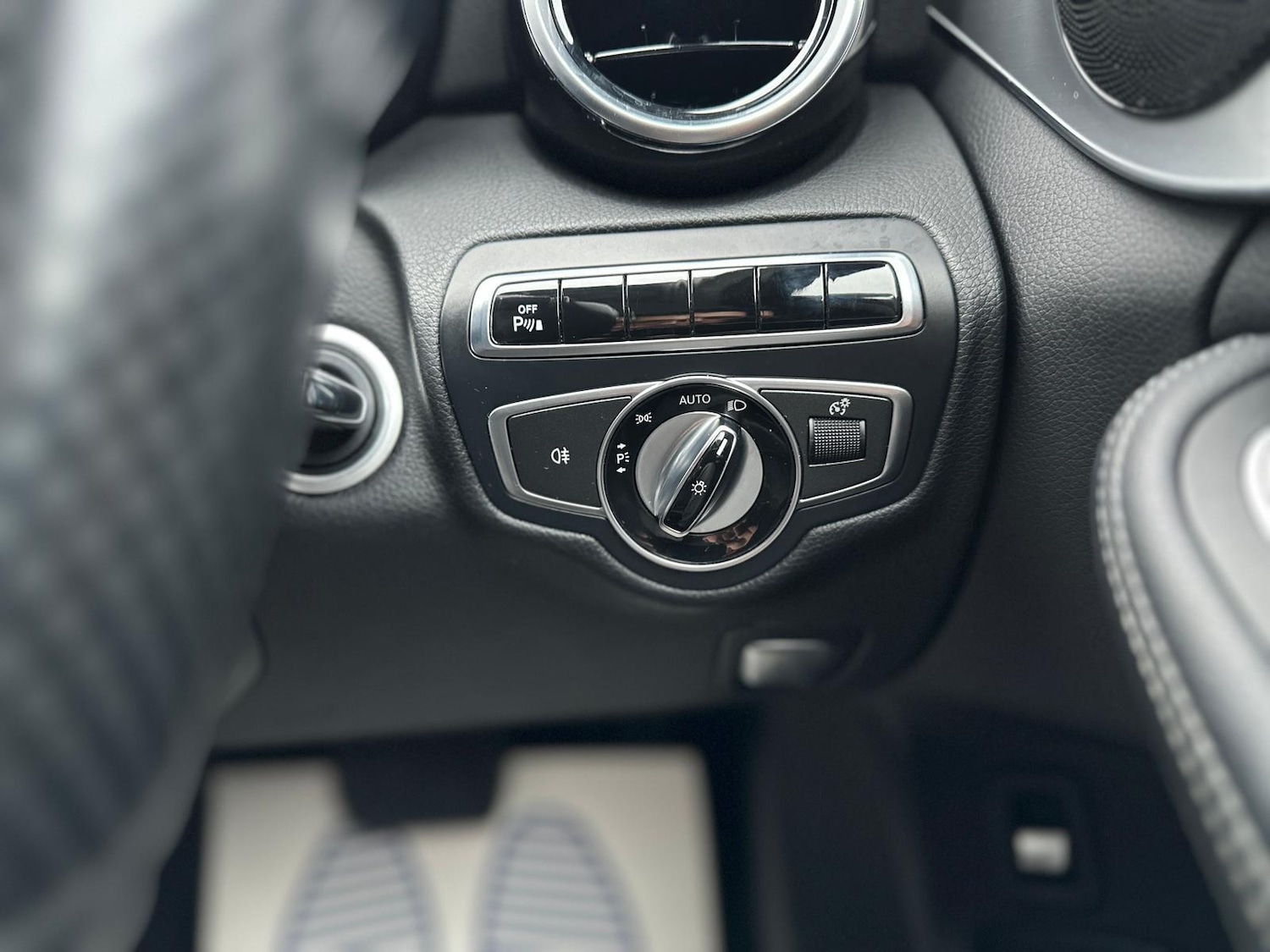 Used Mercedes-Benz C Class 2016 for sale - 77131067: Photo 28