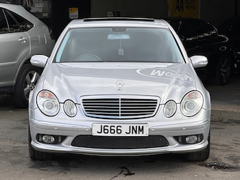Used Mercedes-Benz E Class 2004 for sale - 79361937: Photo