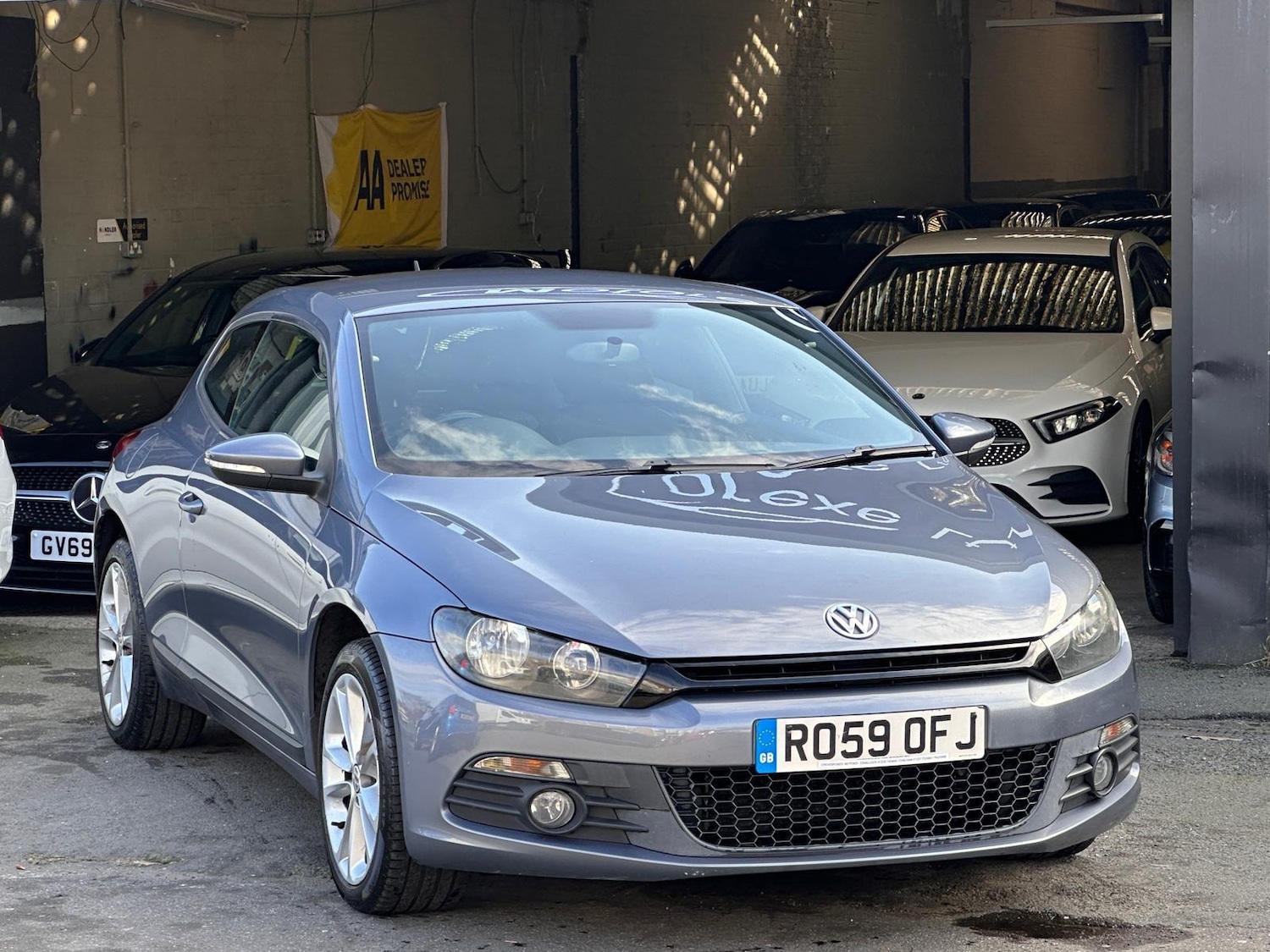Used Volkswagen Scirocco for sale - 77738017: Photo 3