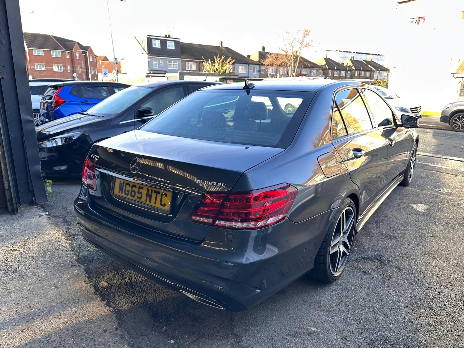 Used Mercedes-Benz E Class 2015 for sale - 76936052: Photo 10