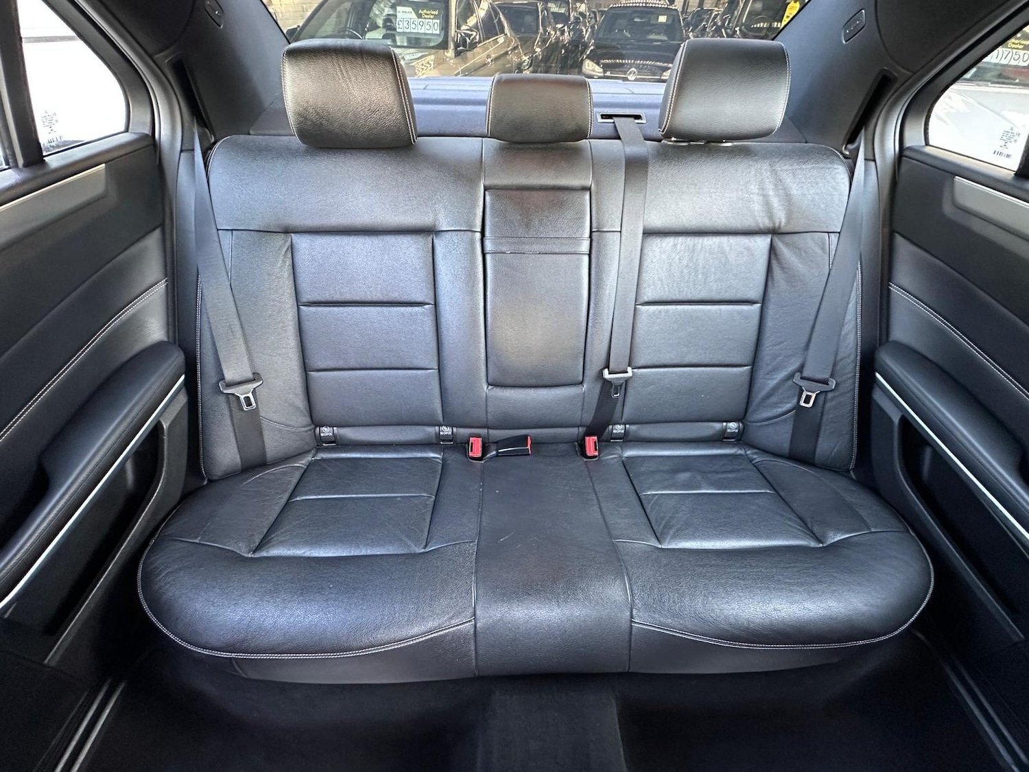 Used Mercedes-Benz E Class 2015 for sale - 76936052: Photo 21