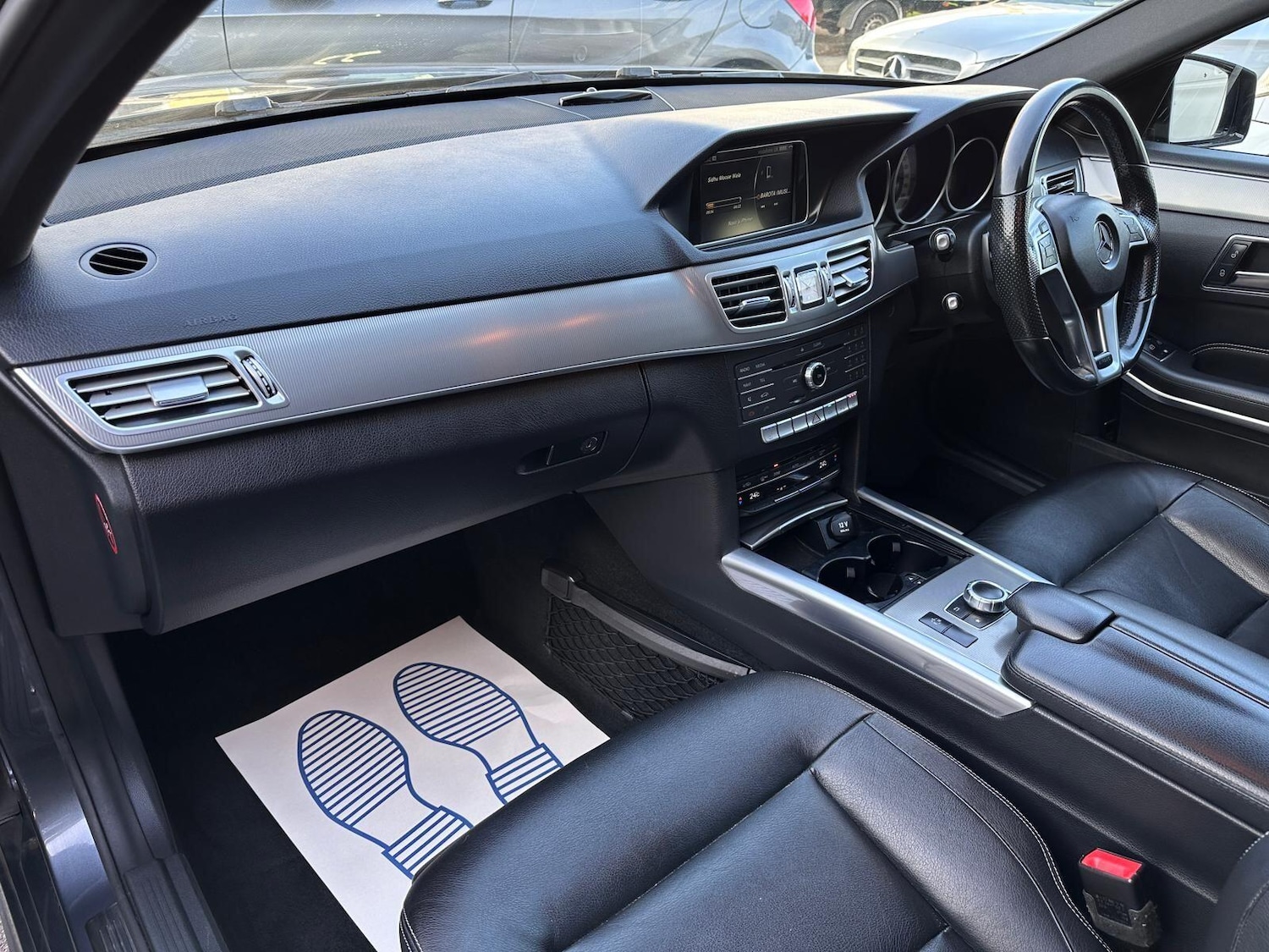 Used Mercedes-Benz E Class 2015 for sale - 76936052: Photo 28