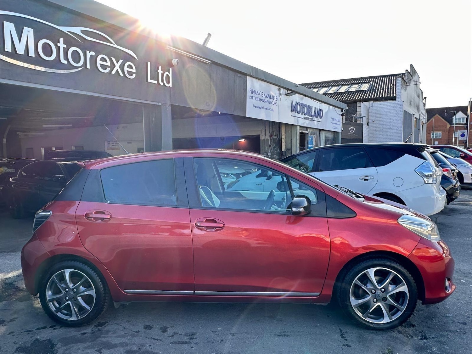 Used Toyota Yaris 2013 for sale - 77737205: Photo 11