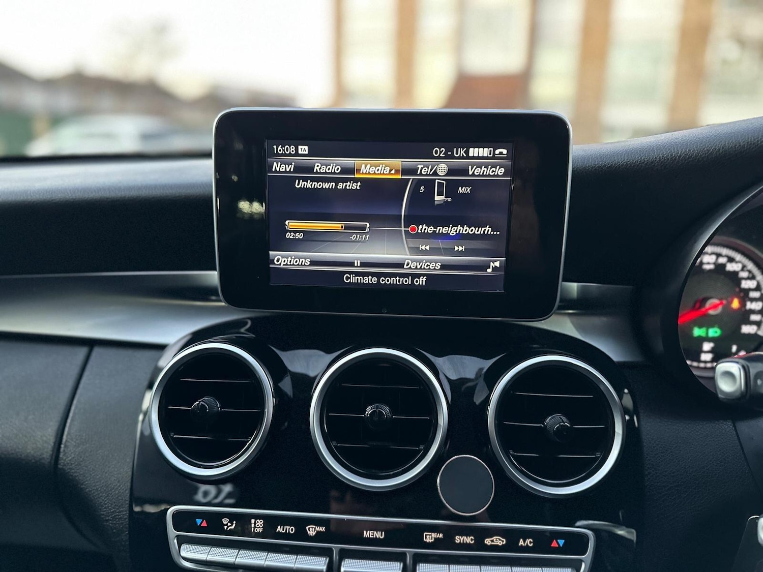 Used Mercedes-Benz C Class 2016 for sale - 77091302: Photo 24