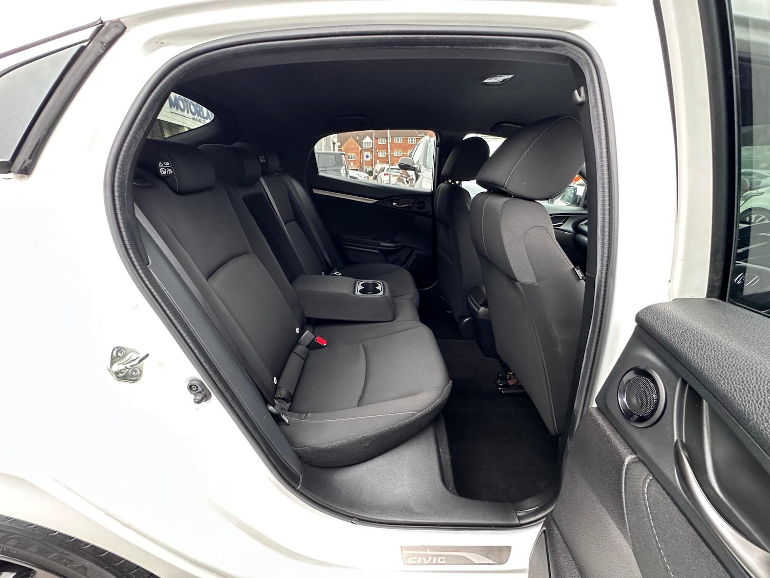 Used Honda Civic 2017 for sale - 78072582: Photo 13