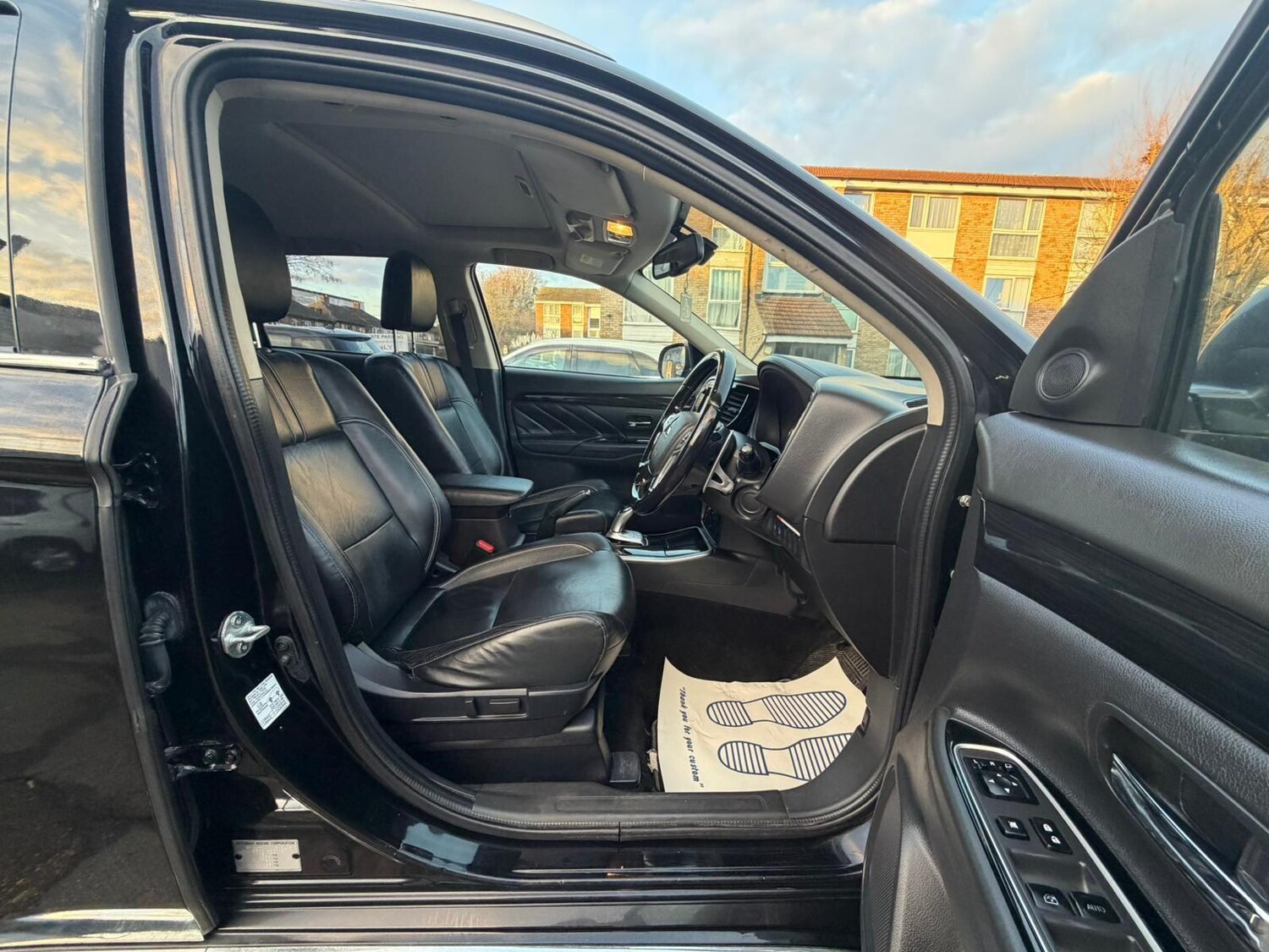 Used Mitsubishi Outlander for sale - 77192051: Photo 12