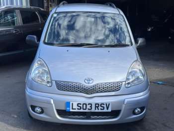 Used Toyota Yaris Verso 2003 for sale - 74838195: Photo