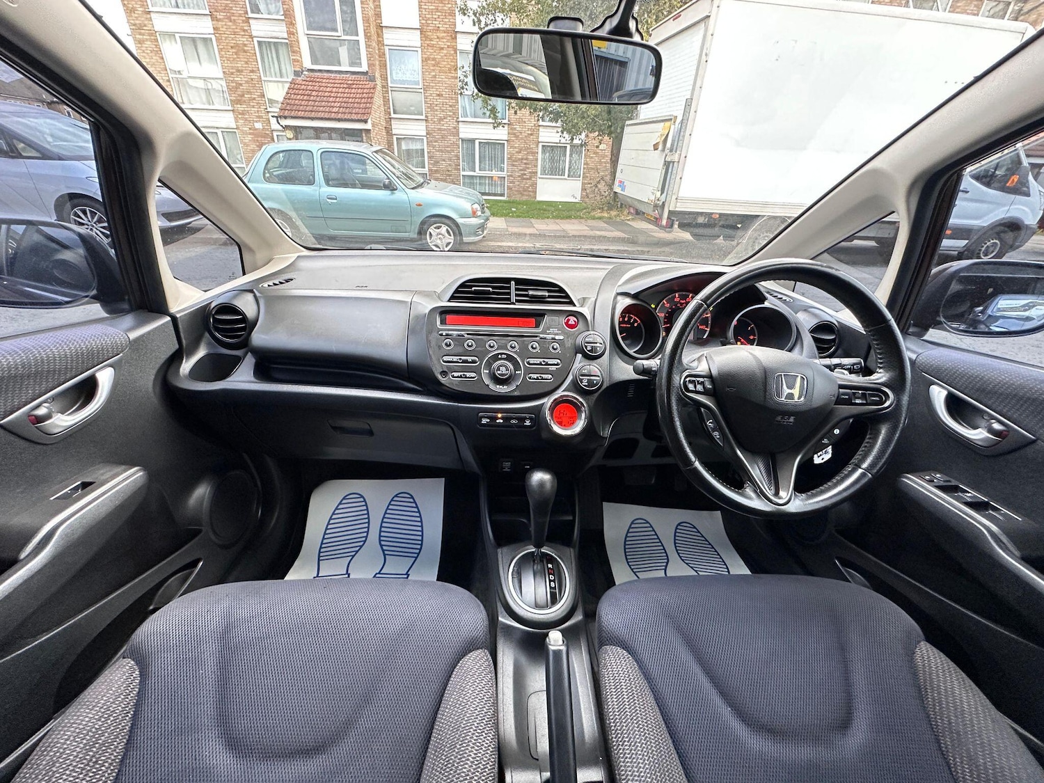 Used Honda Jazz 2011 for sale - 77633390: Photo 15