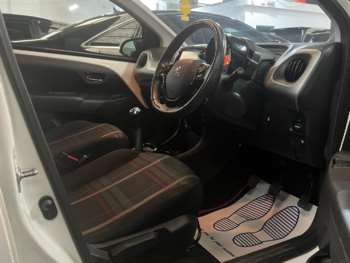 Used Peugeot 108 2014 for sale - 72153000: Photo