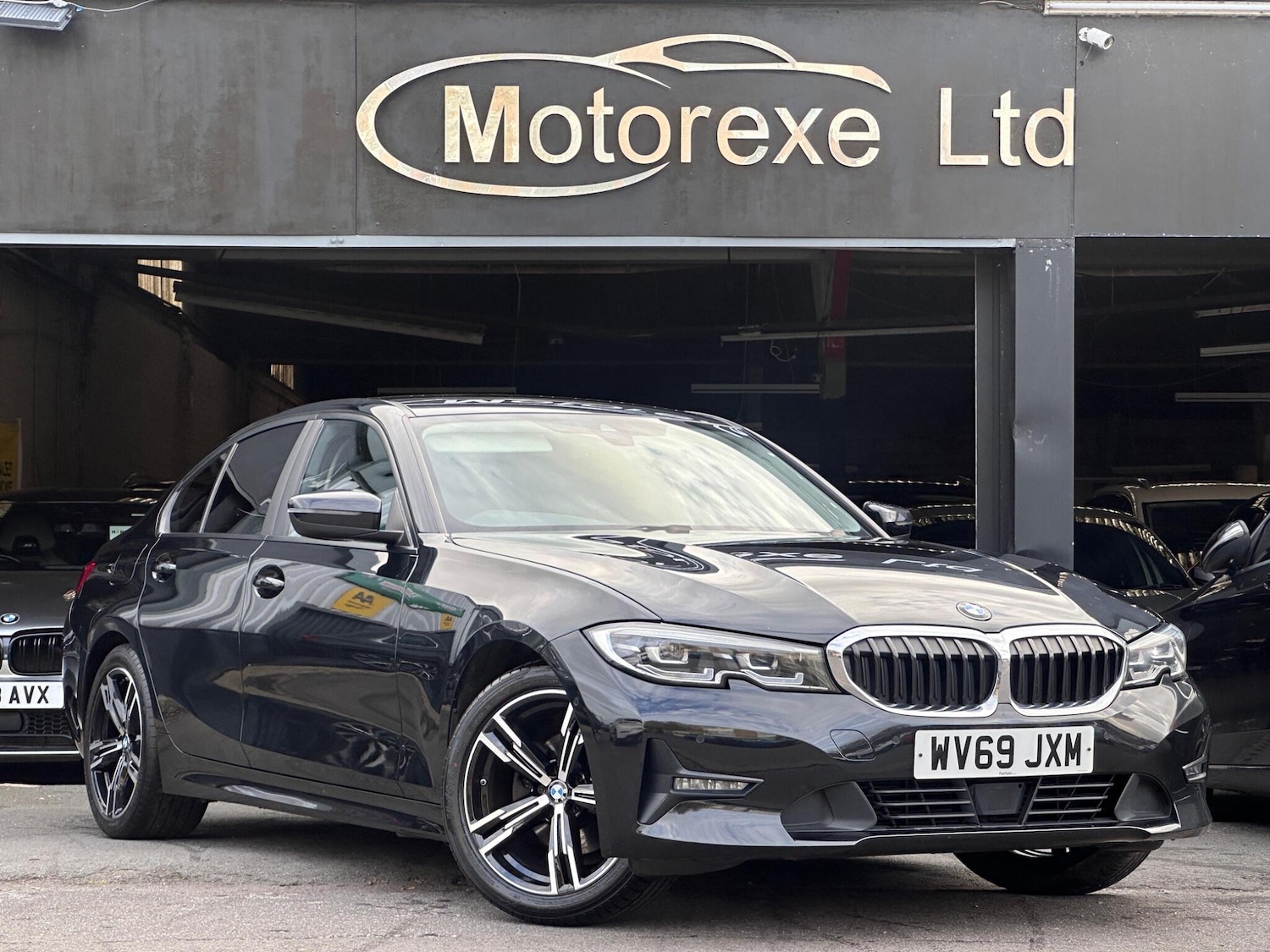 Used BMW 3 Series 2019 for sale - 76399069: Photo 1