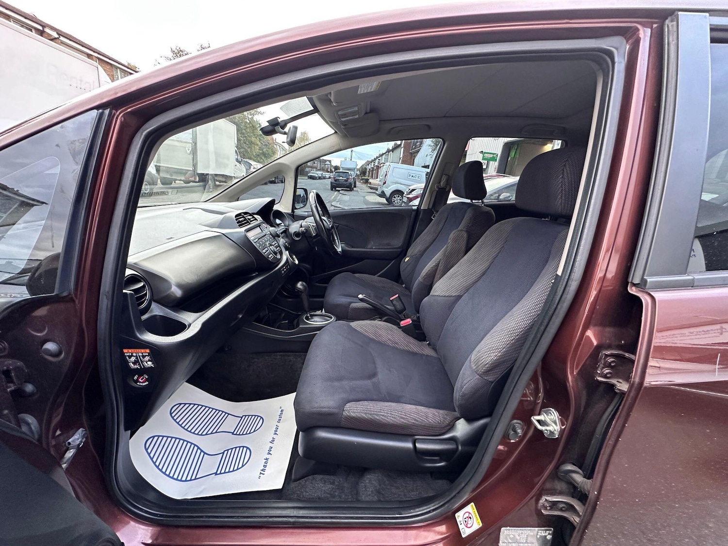 Used Honda Jazz 2011 for sale - 77057401: Photo 17