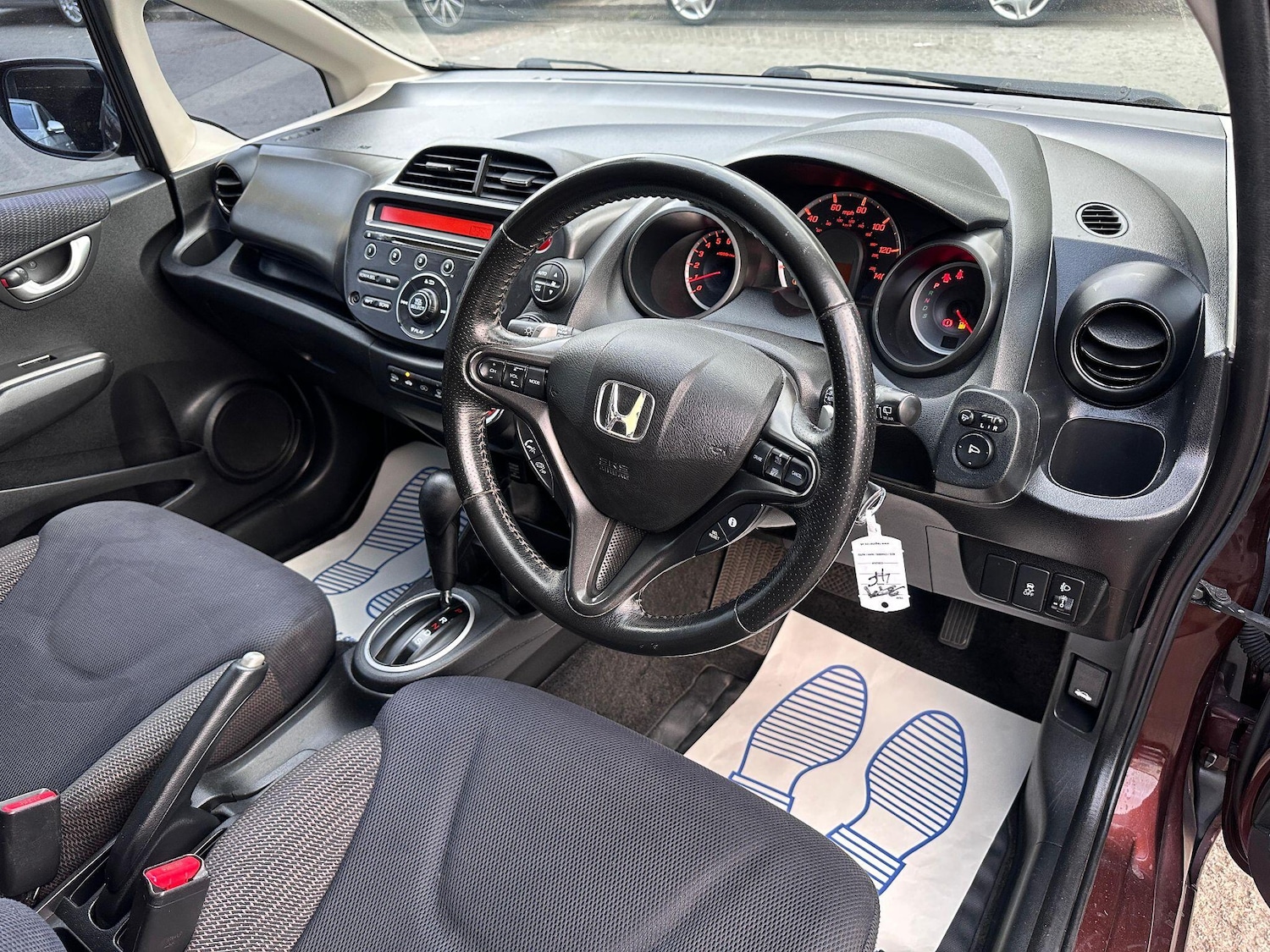 Used Honda Jazz 2011 for sale - 77057401: Photo 20