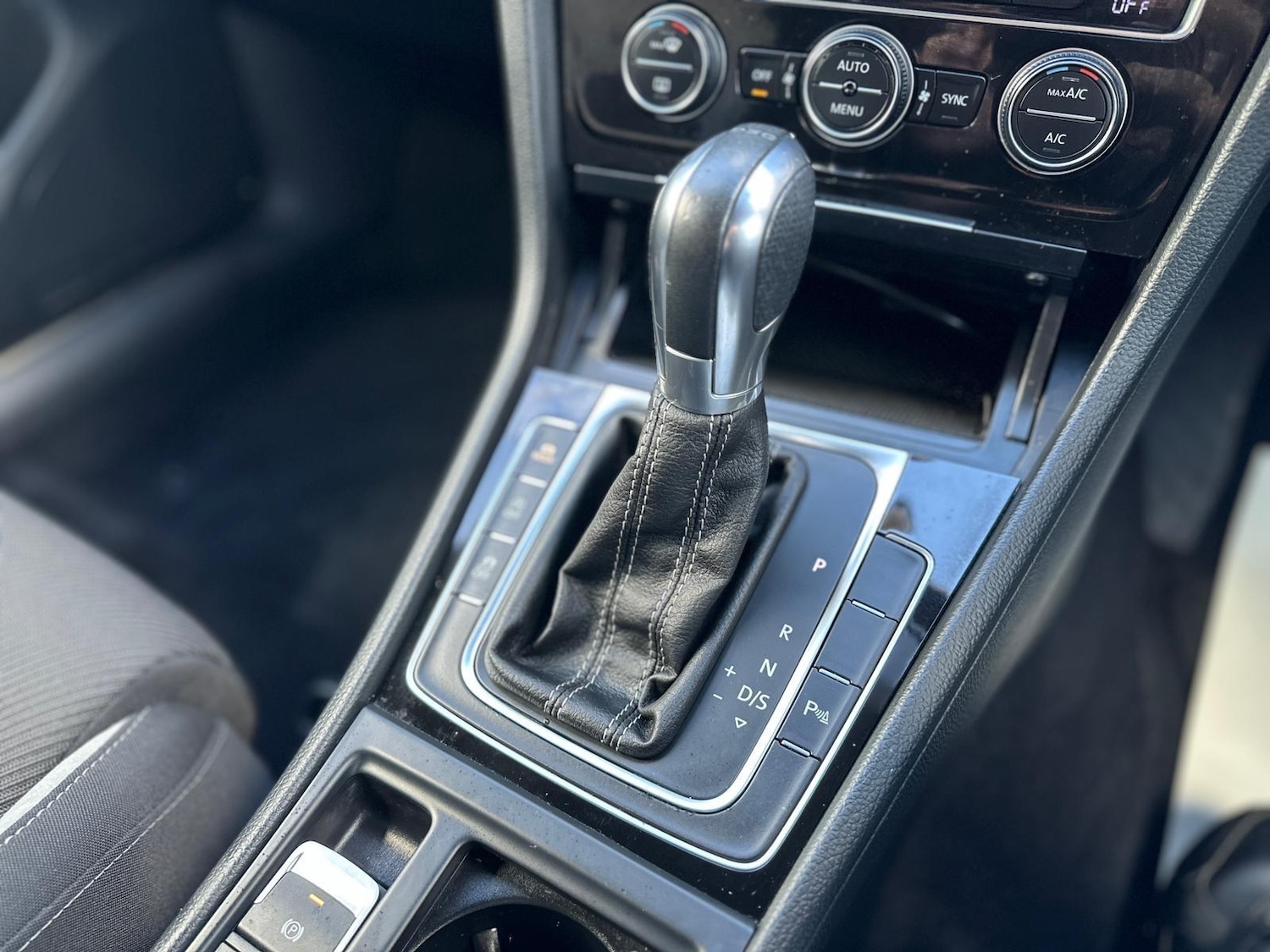 Used Volkswagen Golf 2014 for sale - 76887453: Photo 19