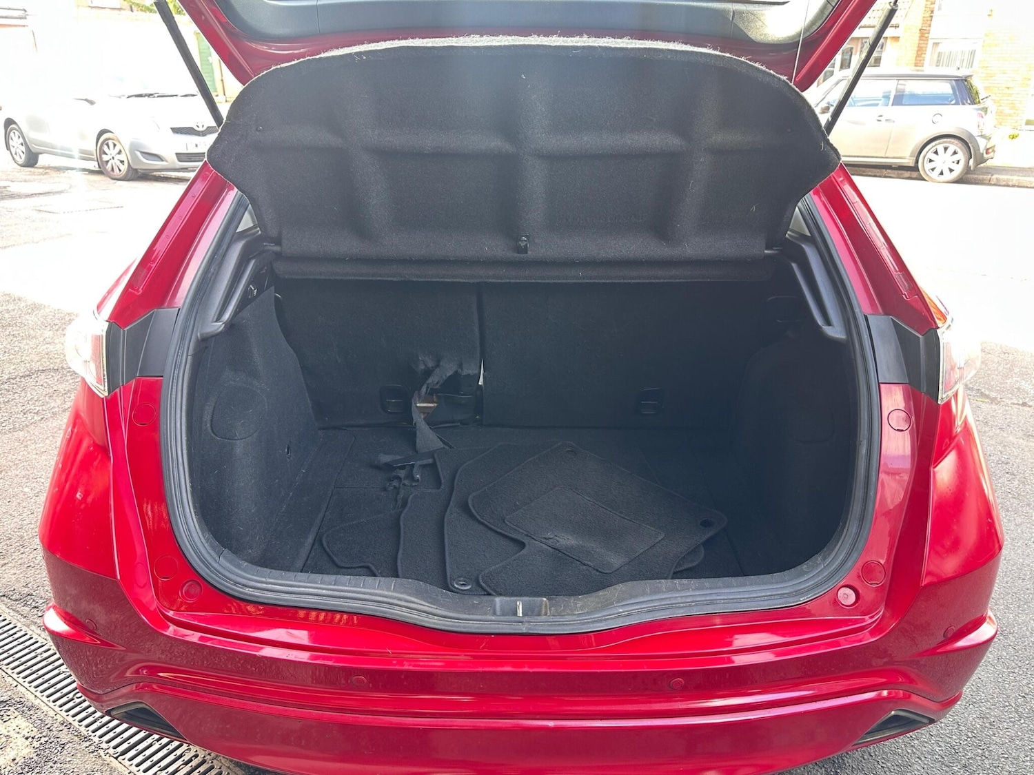 Vehicle 29