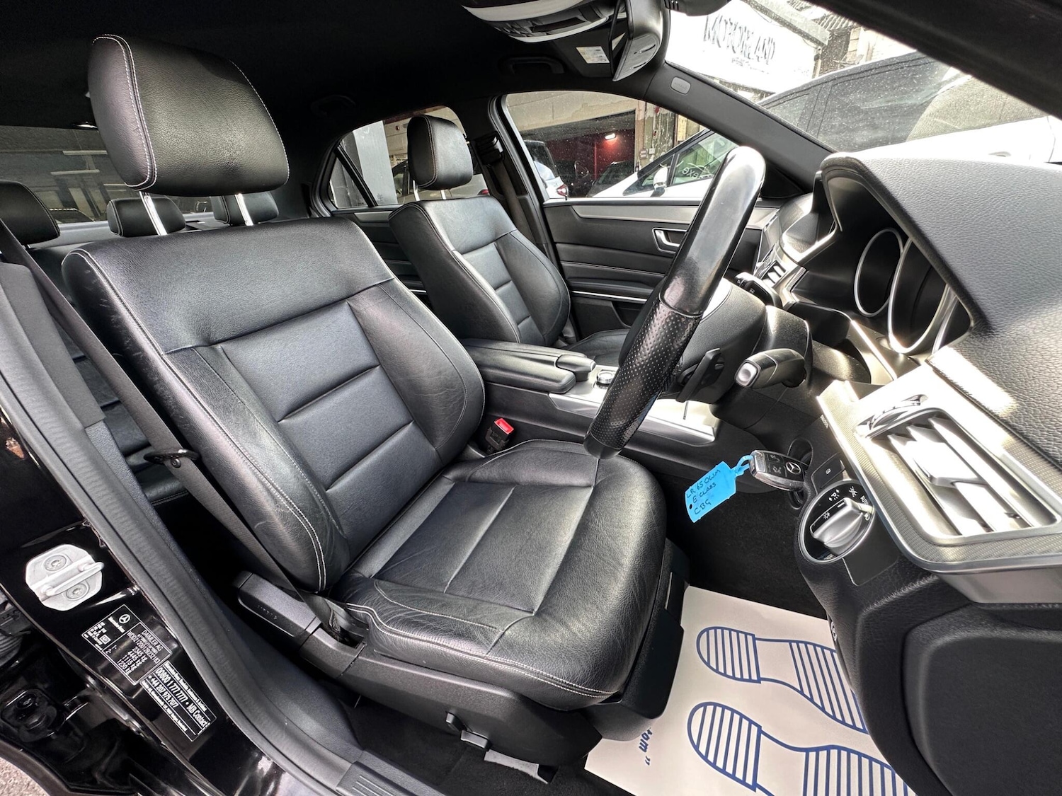 Used Mercedes-Benz E Class for sale - 77215326: Photo 28