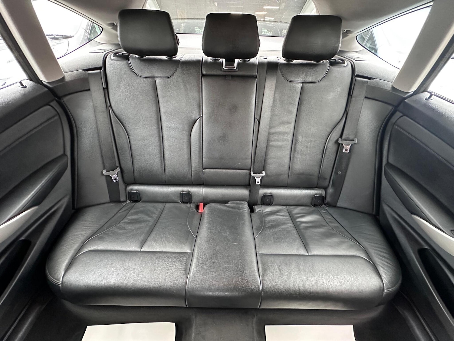 Used BMW 3 Series Gran Turismo 2013 for sale - 76472161: Photo 32