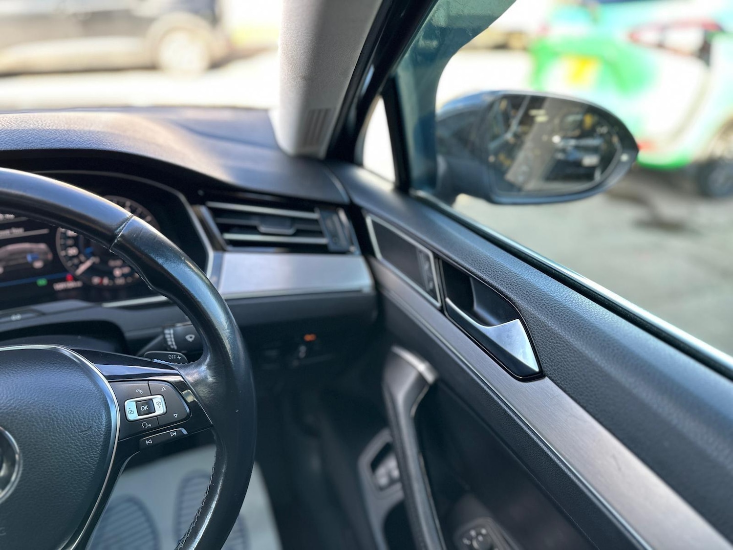 Used Volkswagen Passat 2018 for sale - 77511082: Photo 32