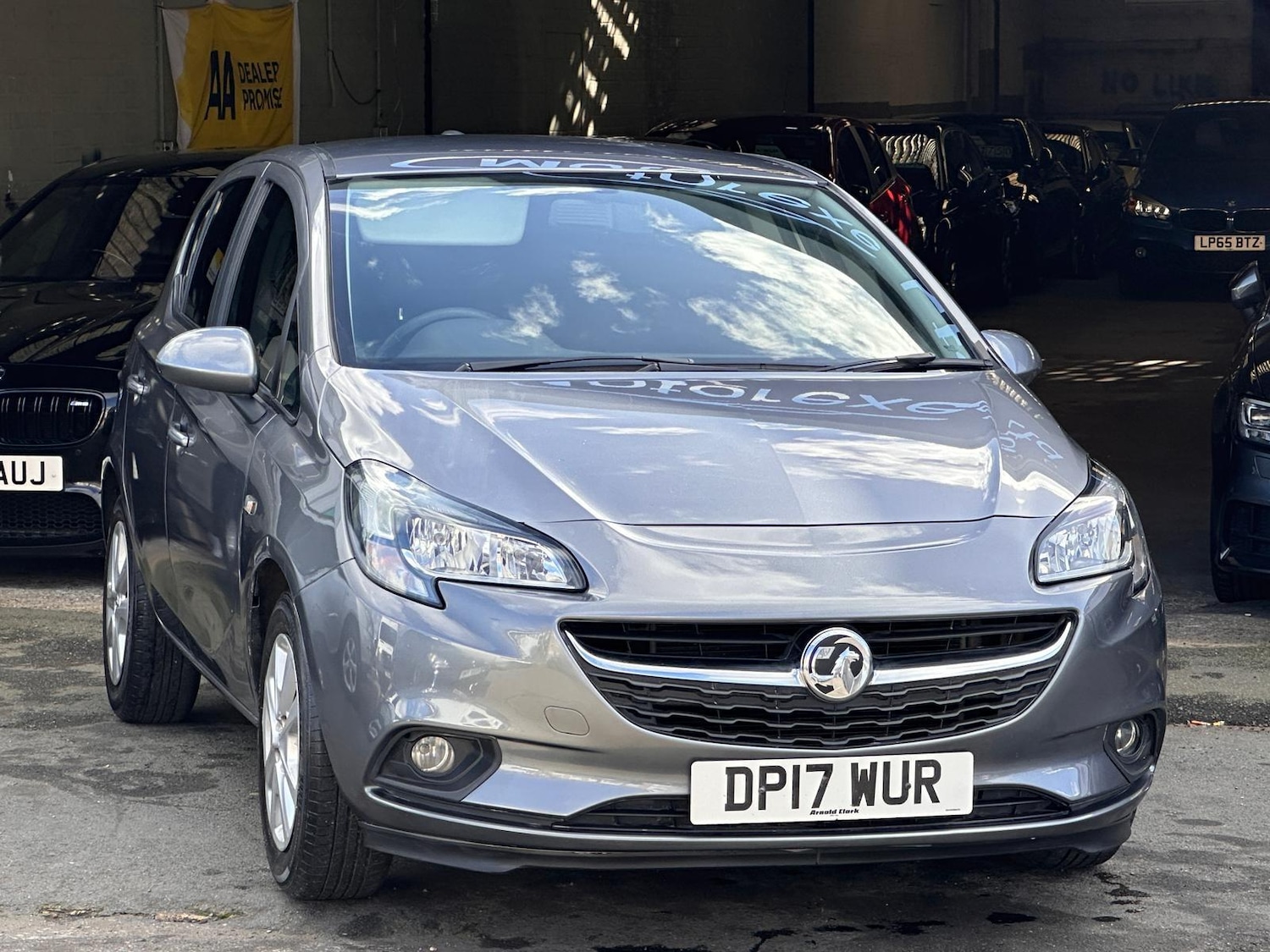 Used Vauxhall Corsa 2017 for sale - 77537717: Photo 2