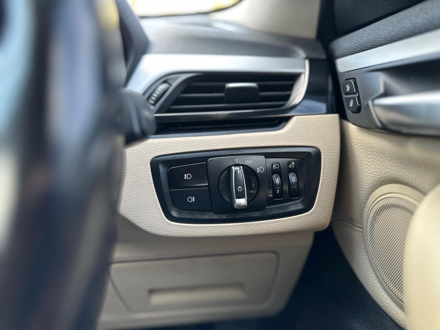Used BMW X1 2016 for sale - 76094480: Photo 32