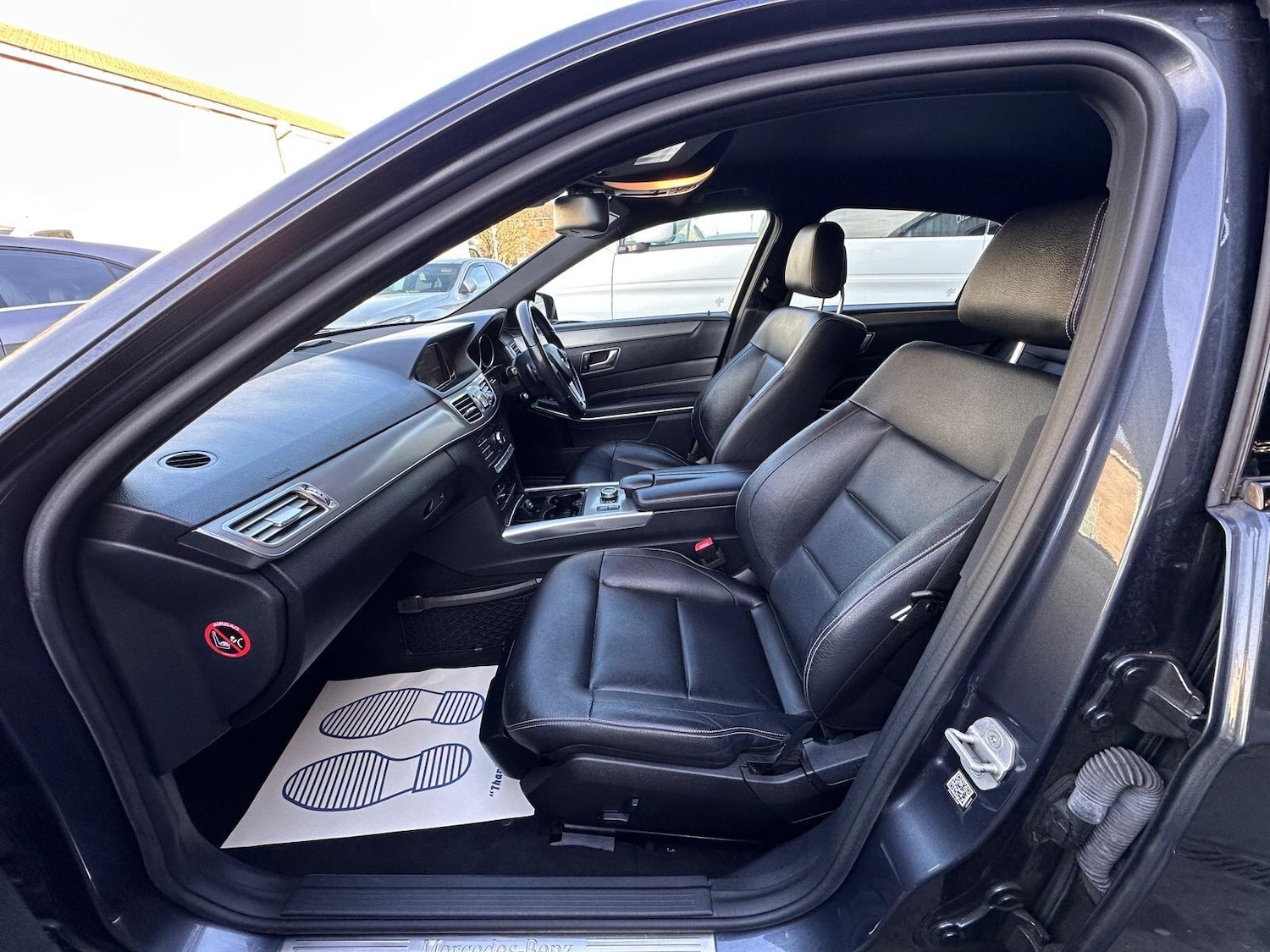 Used Mercedes-Benz E Class 2015 for sale - 77166873: Photo 25