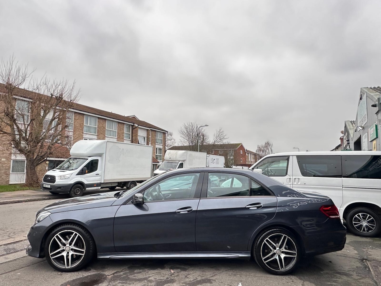 Used Mercedes-Benz E Class 2015 for sale - 77166873: Photo 6