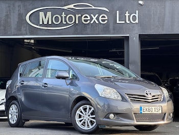 Used Toyota Verso 2010 for sale - 75857418: Photo