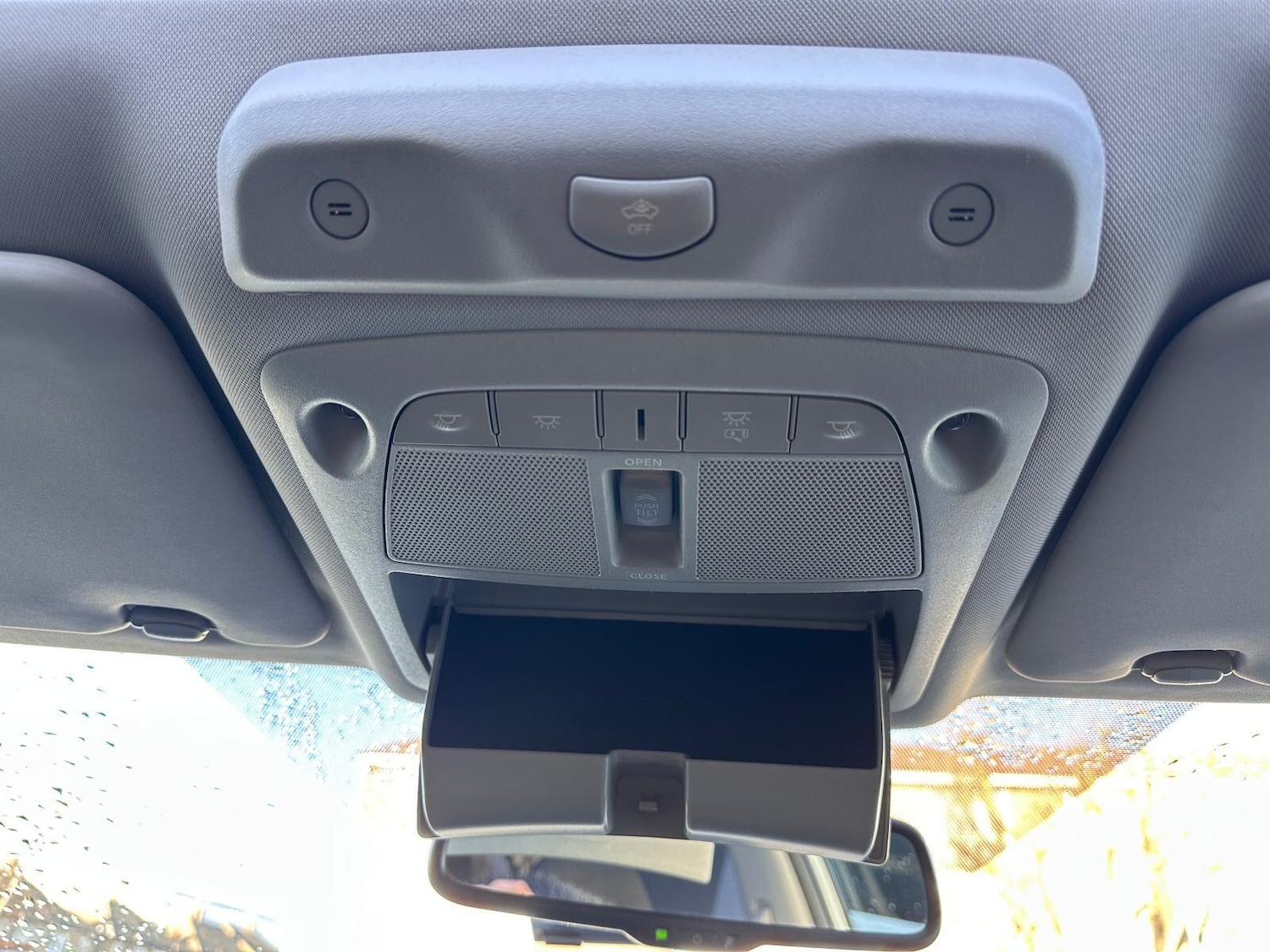 Used Nissan X-Trail 2015 for sale - 76689381: Photo 32