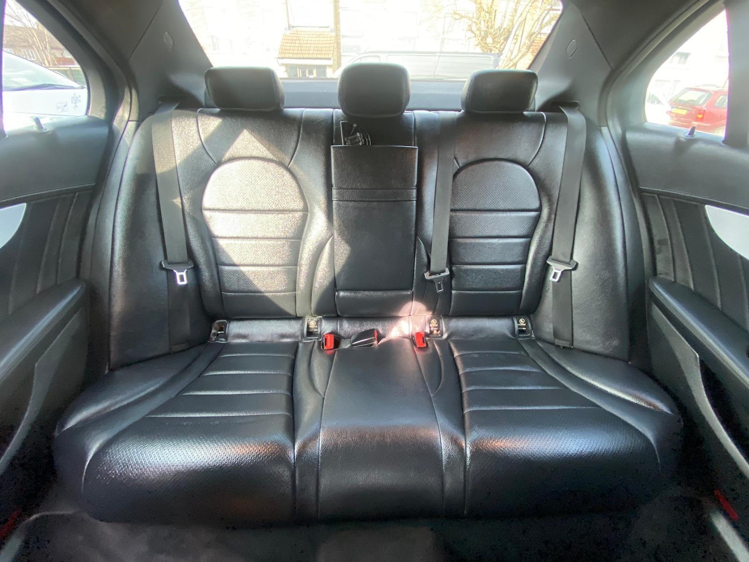 Used Mercedes-Benz C Class 2015 for sale - 77587350: Photo 25