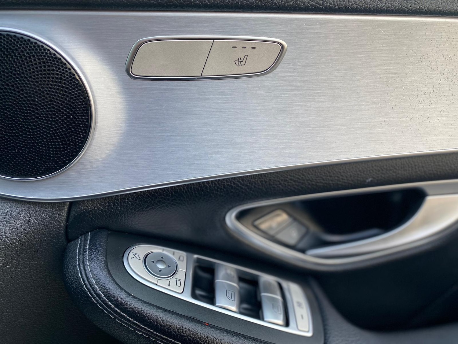 Used Mercedes-Benz C Class 2015 for sale - 77587350: Photo 30