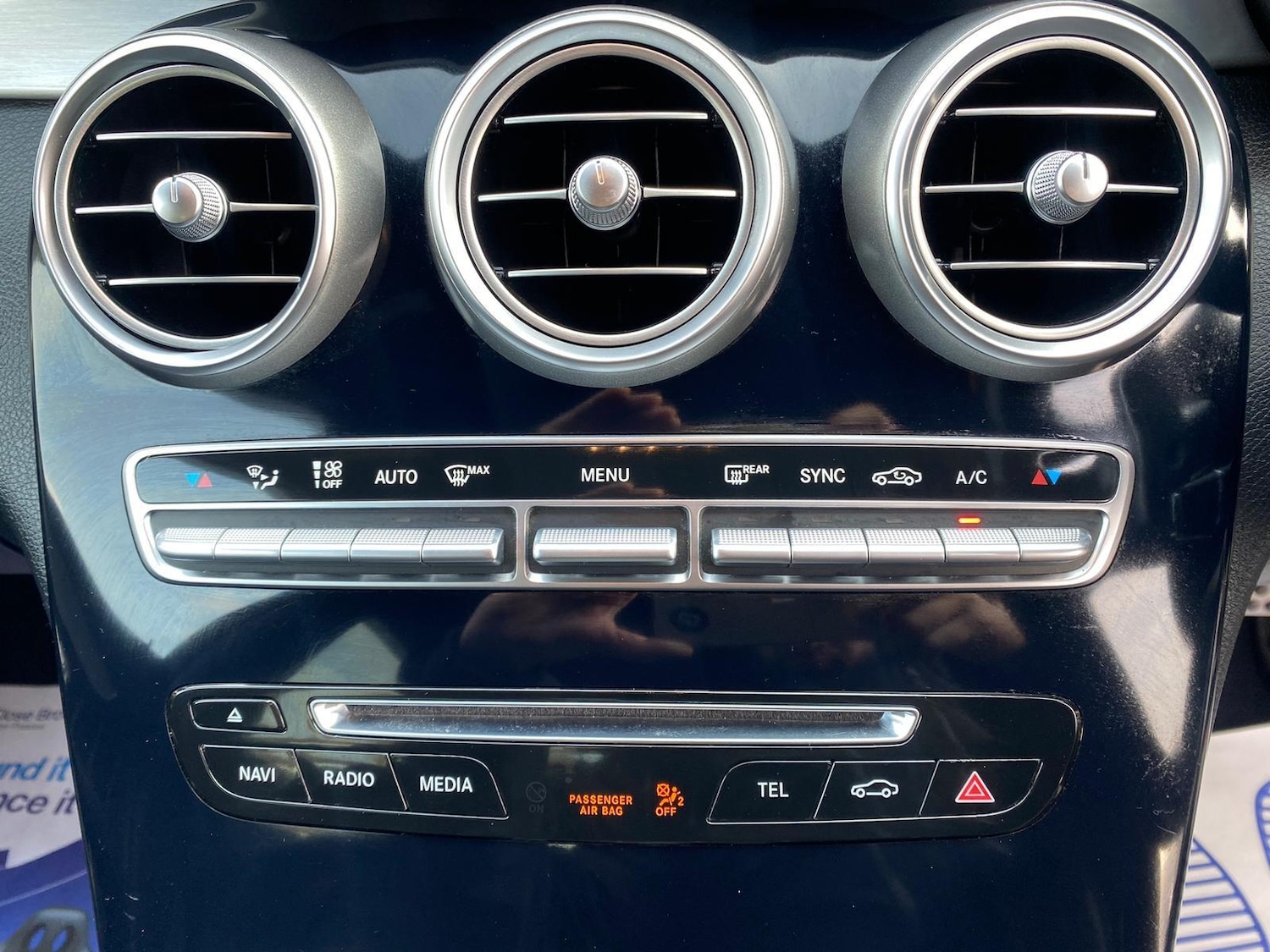 Used Mercedes-Benz C Class 2015 for sale - 77587350: Photo 31